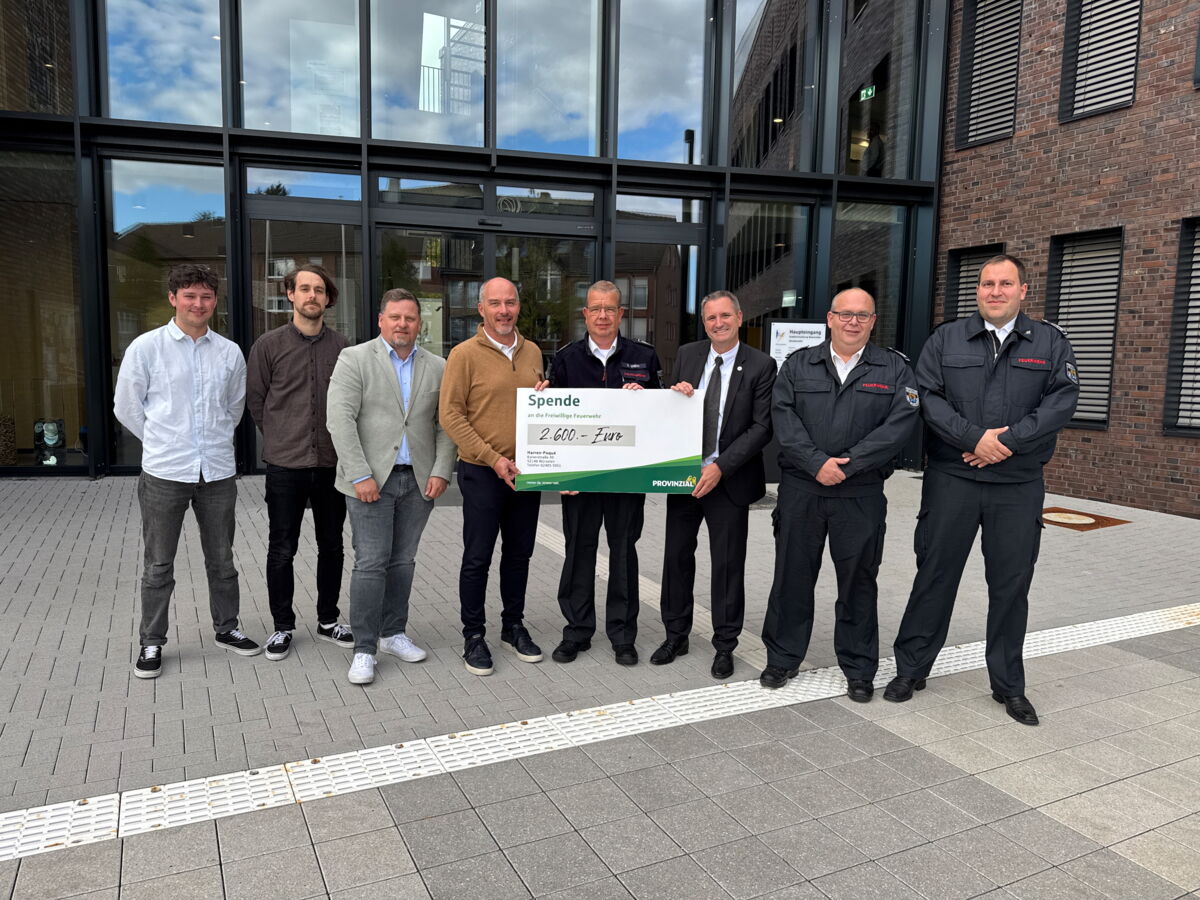 Provinzial spendet an die Freiwillige Feuerwehr
